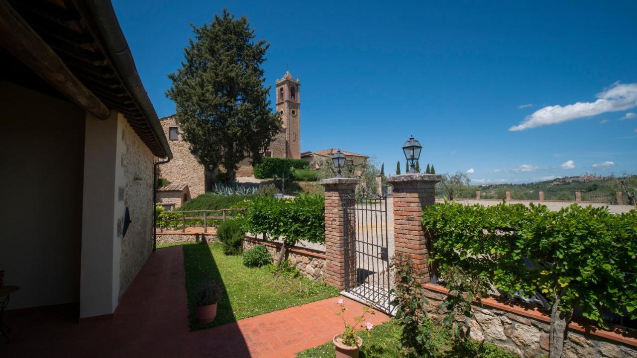 Agriturismo Castello Di Montauto Сан-Джиминьяно Экстерьер фото