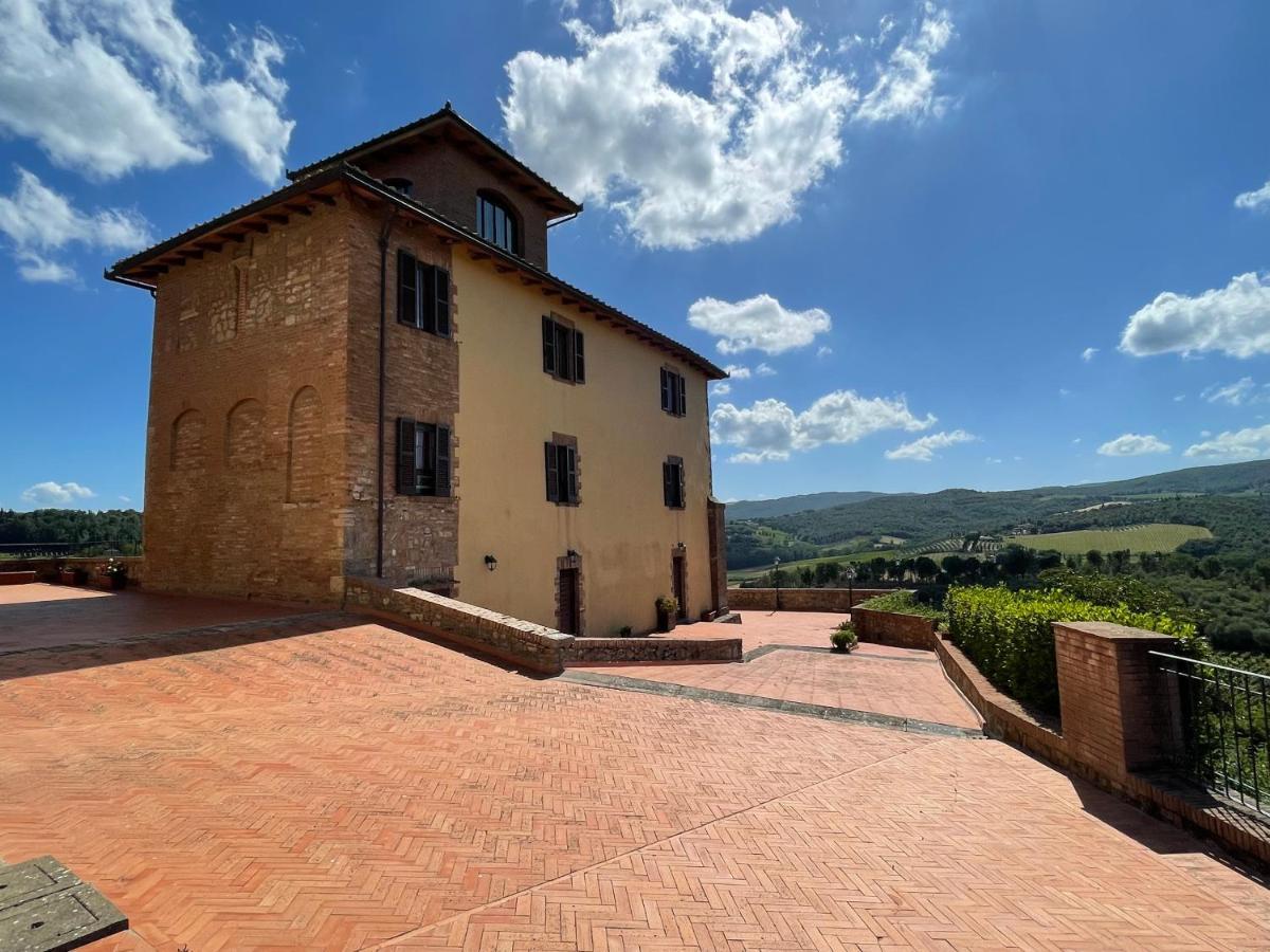 Agriturismo Castello Di Montauto Сан-Джиминьяно Экстерьер фото